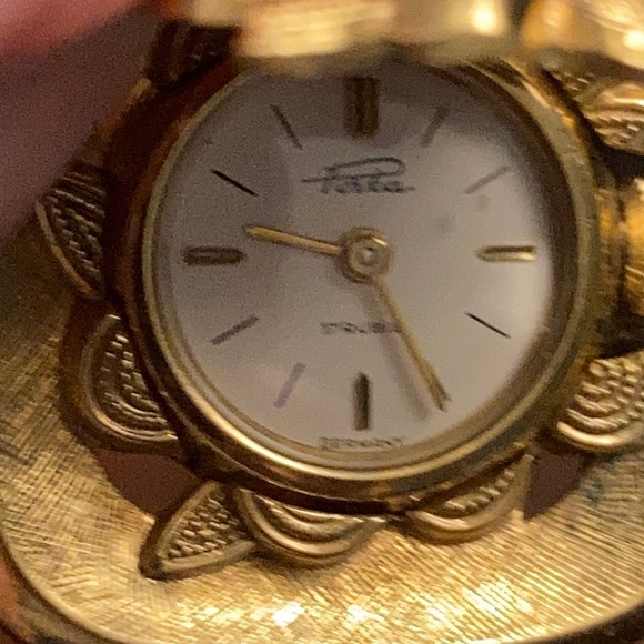 Vintage German Watch Brooch by Kollmar & Jourdan - Picture 2 of 7